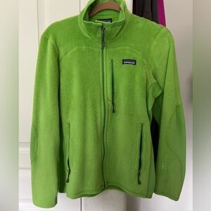 Patagonia Women’s Large Green Jacket.